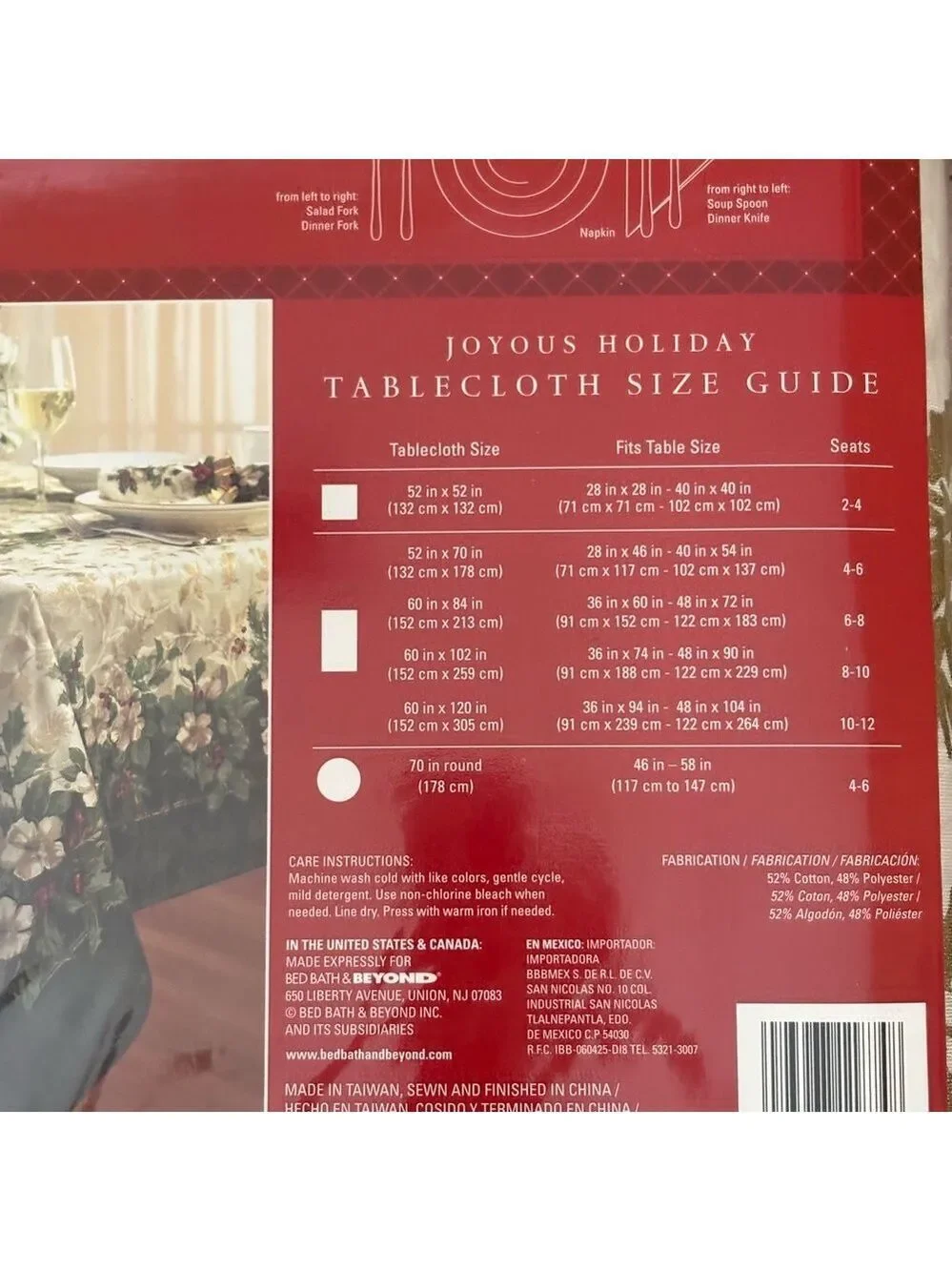 Bed Bath & Beyond Holiday Tablecloth - Cream and Green